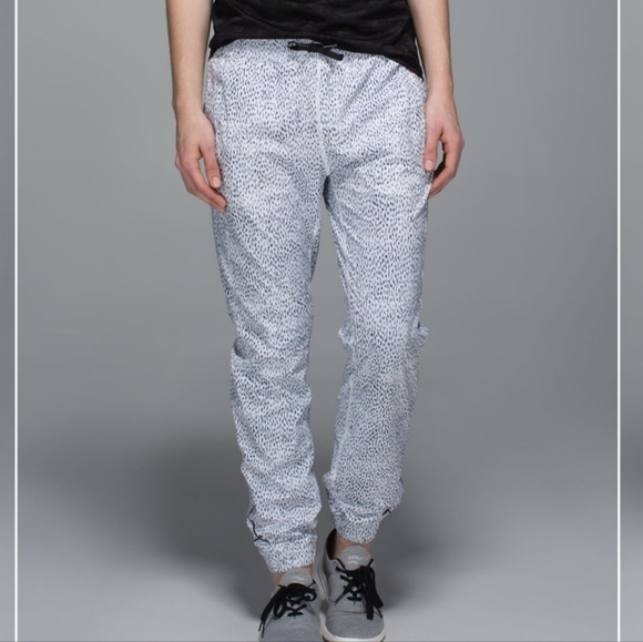 Lululemon Trainer Track Pants Joggers Dottie Dash Sz 10 - Picture 3 of 14